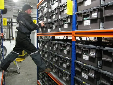 Storage Containers in SGSV - Dag Endresen