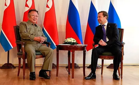 Dmitry Medvedev and Kim Jong ill -ขอบคุณภาพจาก Russian Presidential Executive Office