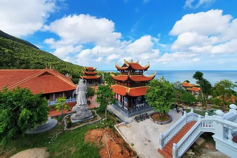 เที่ยวฟูก๊วก วัดโฮก๊วก (Ho Quoc Pagoda)