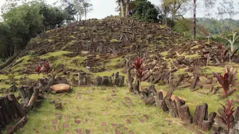 Gunung Padang
